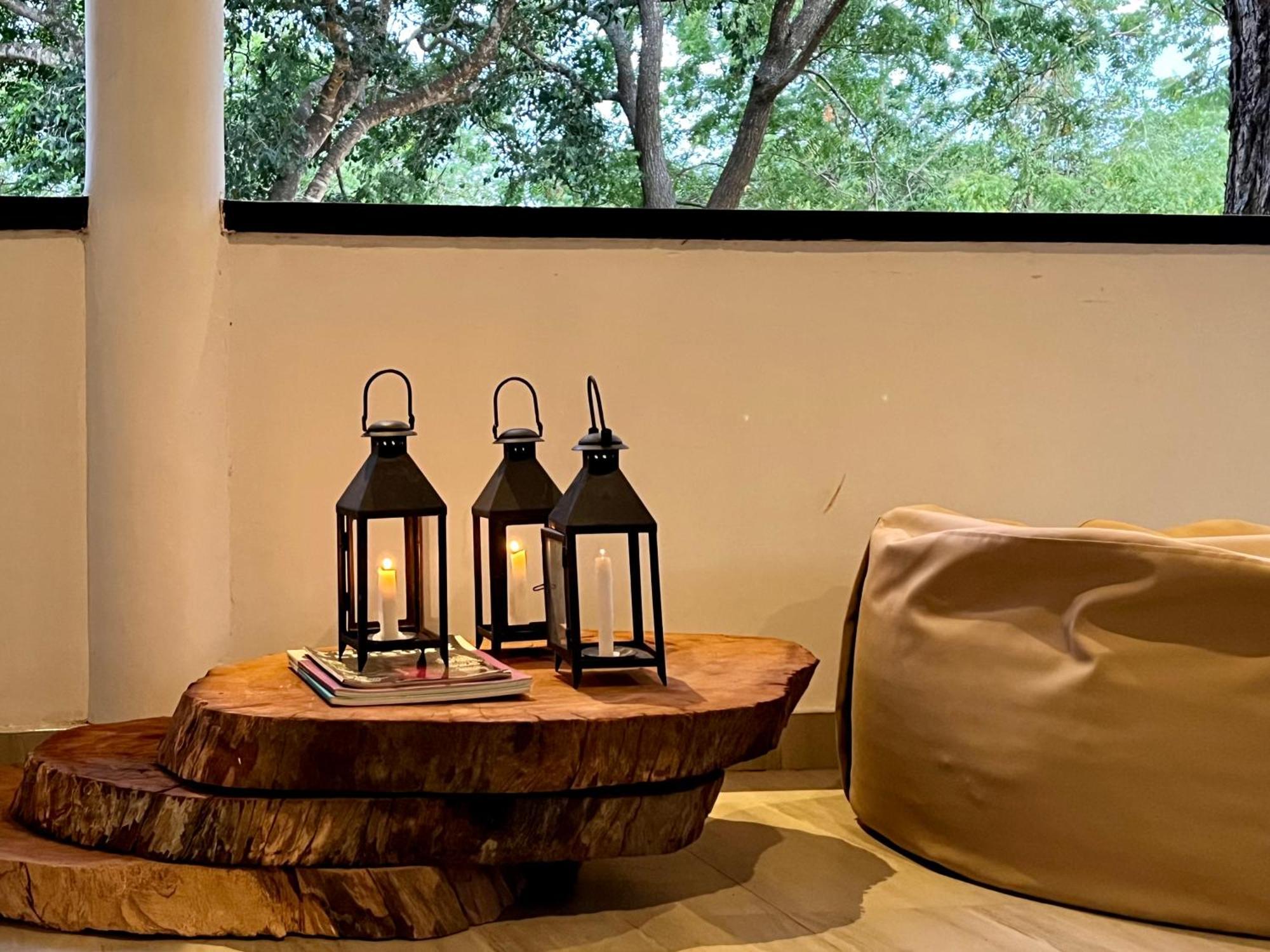 Funky Leopard Safari Lodge Bordering Yala National Park Kataragama Extérieur photo